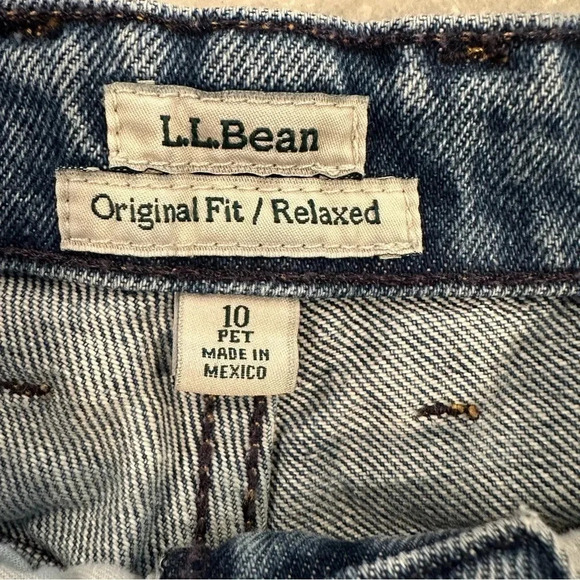 L.L.Bean Womens Medium Wash Original Fit Relaxed Jeans Size 10 Petite - Picture 6 of 11